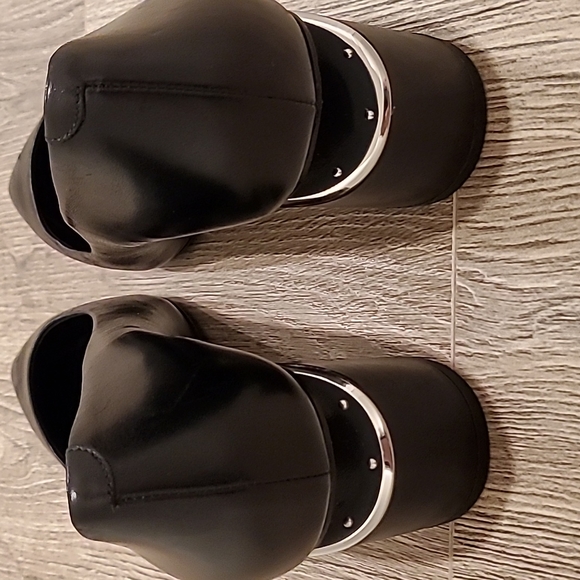Alexander Wang black shoes - Picture 2 of 7